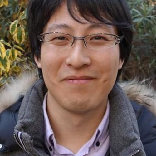 Kazuhiro Miwa