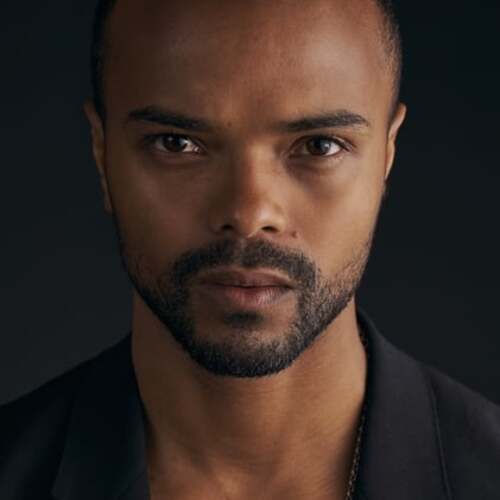 Eka Darville