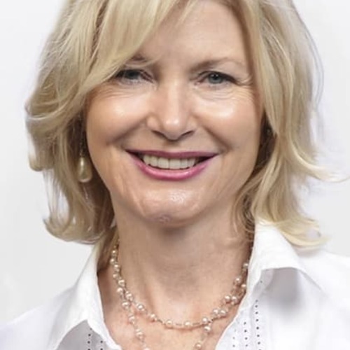 Beth Broderick