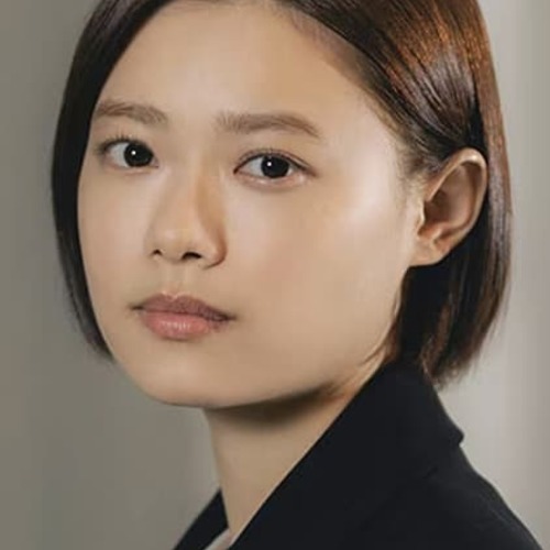 Hana Sugisaki