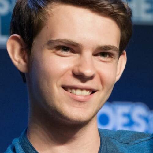 Robbie Kay