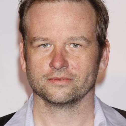 Dallas Roberts