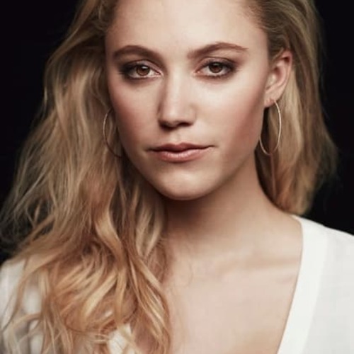 Maika Monroe