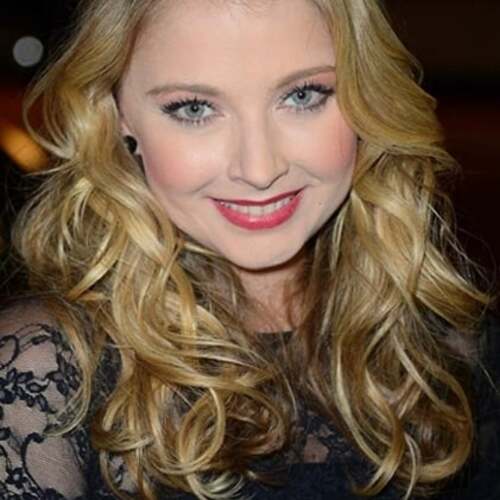 Elisabeth Harnois