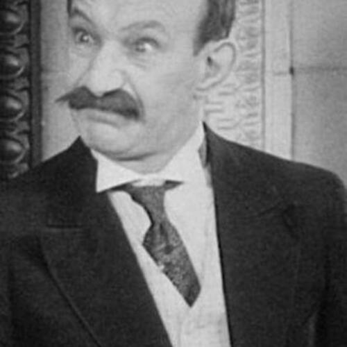 James Finlayson