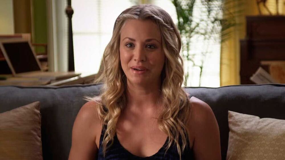 "Una p&eacute;rdida de tiempo espectacular": nadie se acuerda de esta pel&iacute;cula de Kaley Cuoco, pero esta gratis en 'streaming'