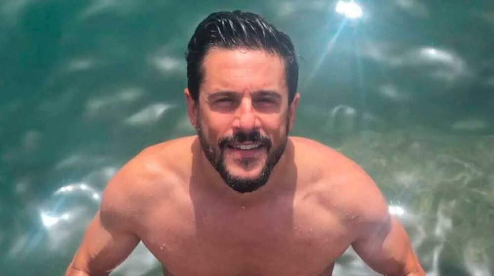 El desayuno de Alejo Sauras a los 46 a&ntilde;os incluye prote&iacute;nas y papilla de beb&eacute;: "Es perfecta porque no tiene gluten ni sabor"