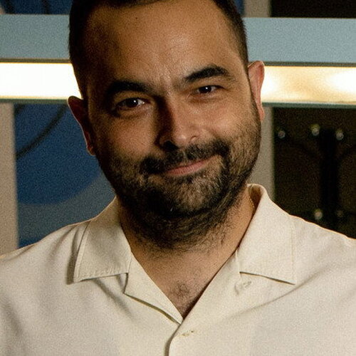 Adolfo Valor
