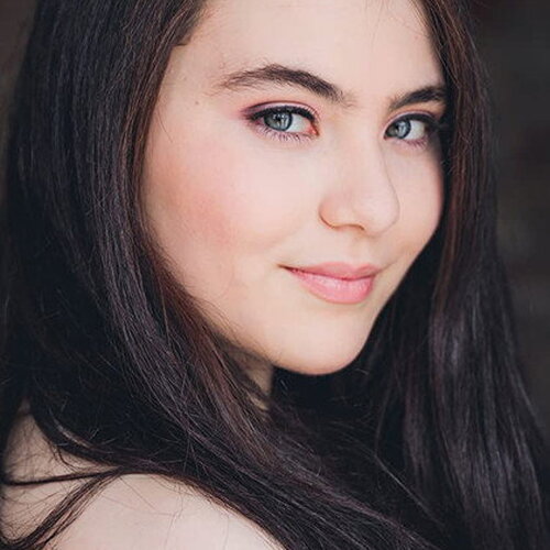 Lilla Crawford