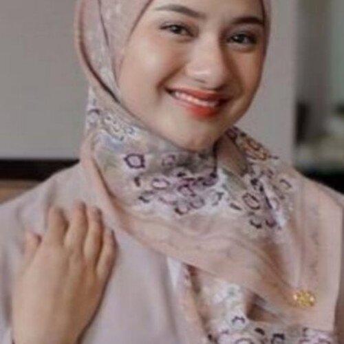 Nadzira Shafa