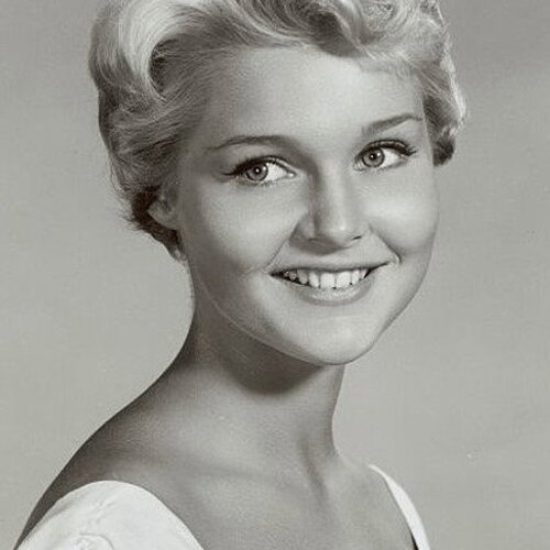 Carol Lynley