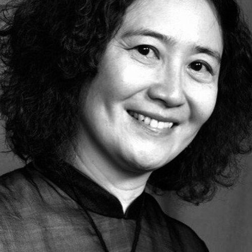 黃文英