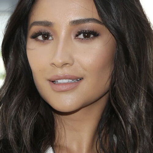 Shay Mitchell