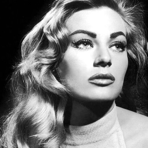 Anita Ekberg