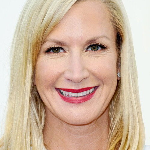 Angela Kinsey