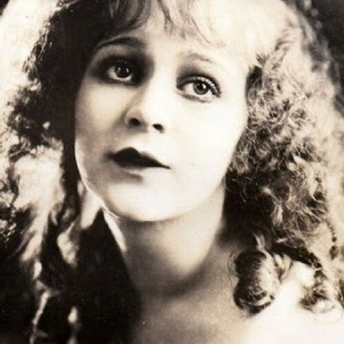 Claire Whitney