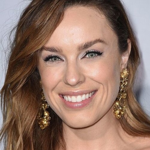 Jessica McNamee