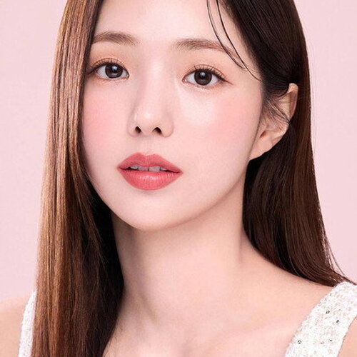 채수빈